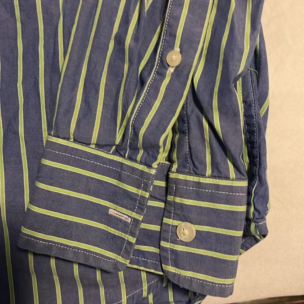 Gap - Picture 2 of 5